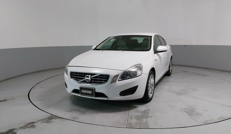 Volvo S60 2.0 T5 KINETIC AT Sedan 2012