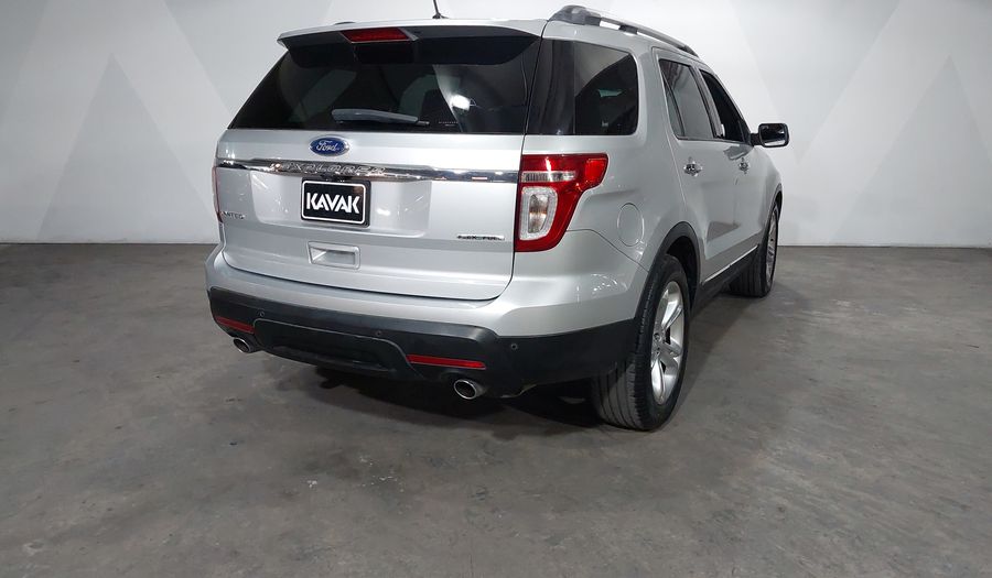 Ford Explorer 3.5 LIMITED V6 4X2 AT Suv 2015