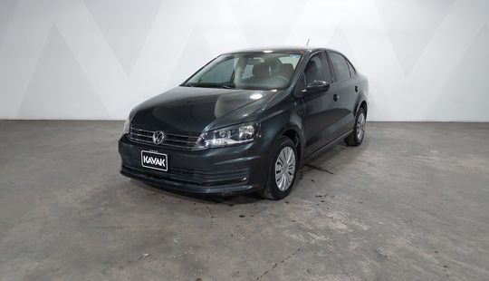 Volkswagen • Vento