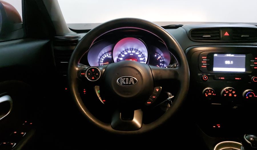 Kia Soul 1.6 LX MT Hatchback 2017