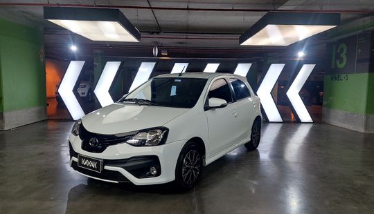 Toyota • Etios