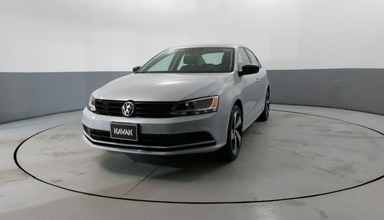 Volkswagen • Jetta