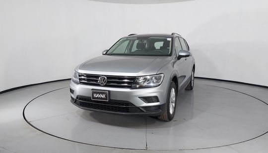 Volkswagen • Tiguan