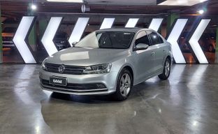 Volkswagen • Vento