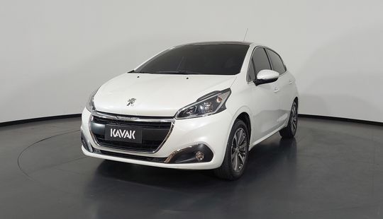 Peugeot • 208