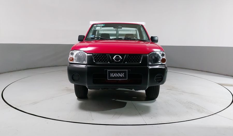 Nissan Np300 2.4 ESTACAS TM DH VERSIÓN ESPECIAL Pickup 2015