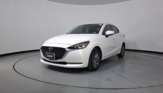 Mazda • Mazda 2