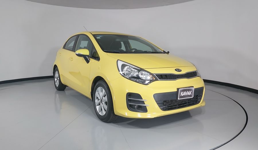 Kia Rio 1.6 EX MT Hatchback 2017