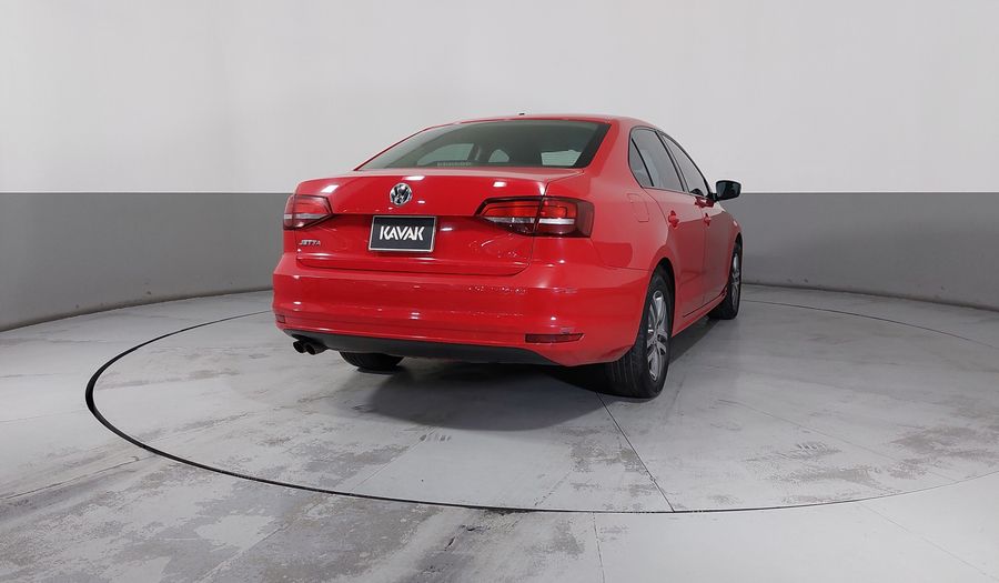 Volkswagen Jetta 2.5 TRENDLINE MT Sedan 2018