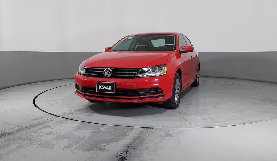 Volkswagen Jetta 2.5 TRENDLINE MT Sedan 2018