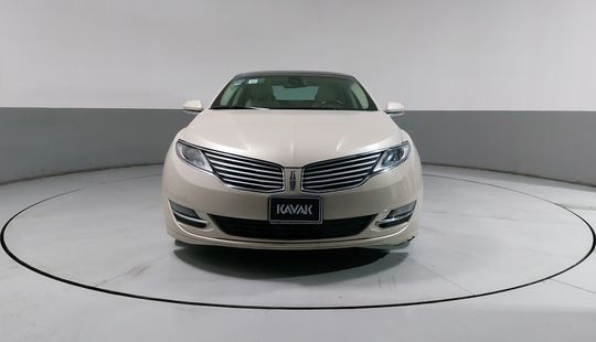 Lincoln • MKZ