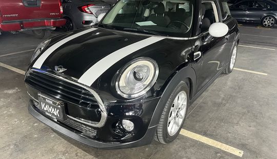 Mini • Cooper