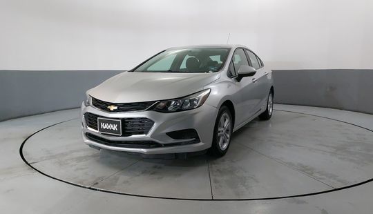 Chevrolet • Cruze