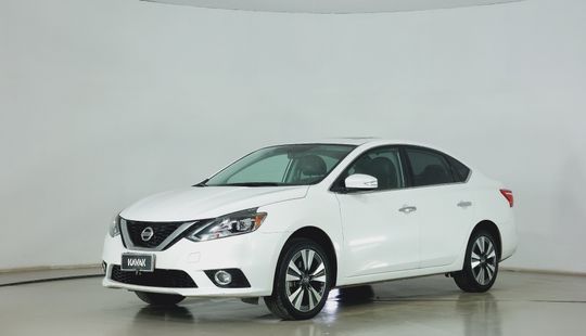 Nissan • Sentra