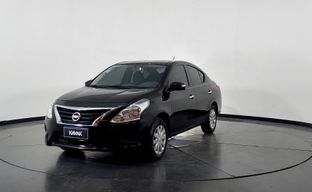 Nissan • Versa