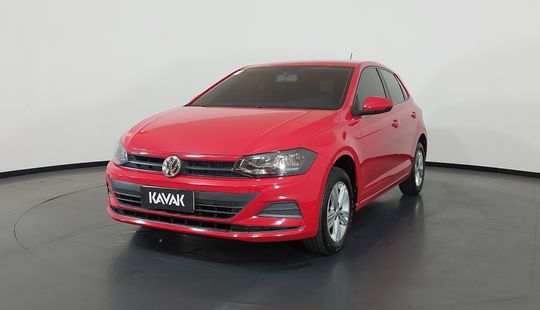 Volkswagen • Polo