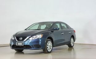 Nissan • Sentra