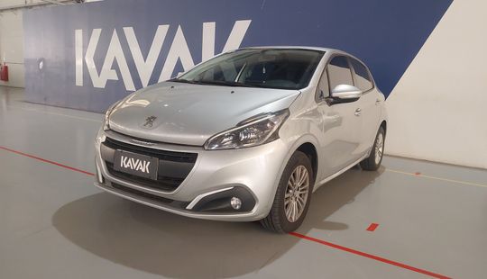 Peugeot • 208