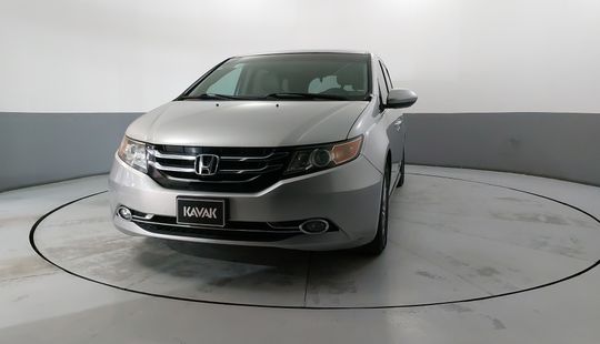 Honda • Odyssey