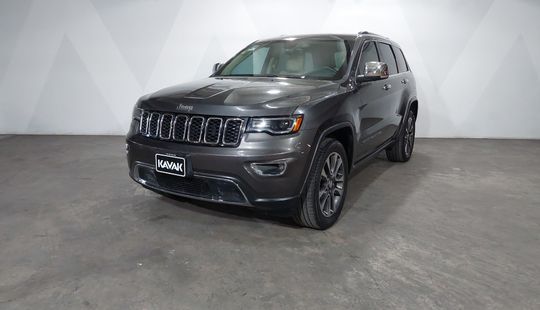 Jeep • Grand Cherokee