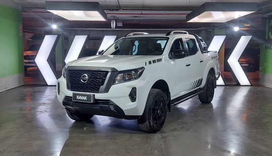 Nissan • Frontier