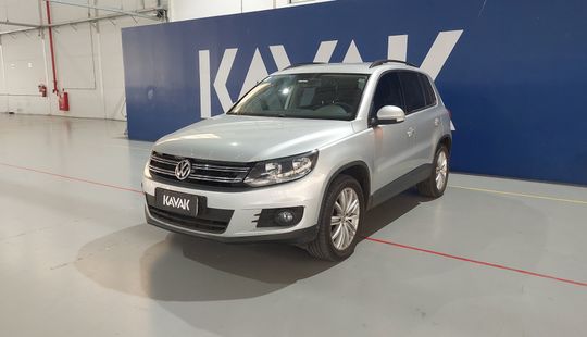 Volkswagen • Tiguan