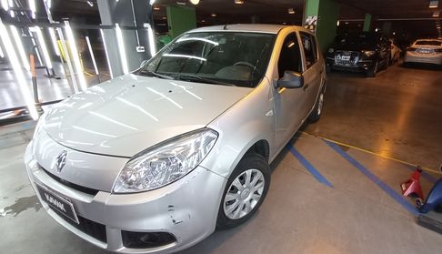 Renault Sandero 1.6 PACK MT Hatchback 2012