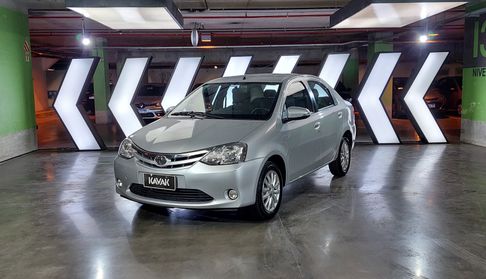 Toyota Etios 1.5 XLS MT Sedan 2016