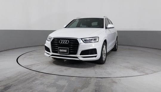 Audi • Q3