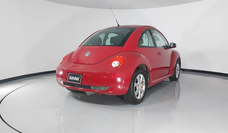 Volkswagen Beetle 2.0 GLS TIPTRONIC Hatchback 2011