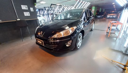 Peugeot 408 2.0 ALLURE PLUS MT-2013