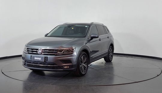 Volkswagen • Tiguan Allspace