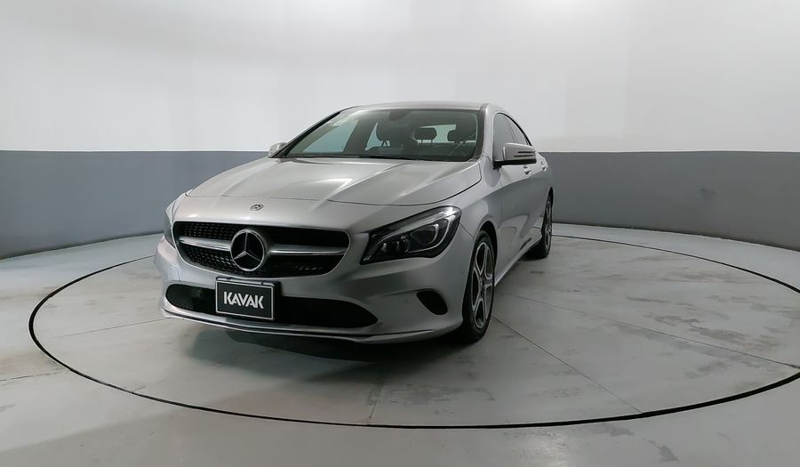 Mercedes Benz Clase Cla 1.6 CLA 200 SPORT DCT Coupe 2018