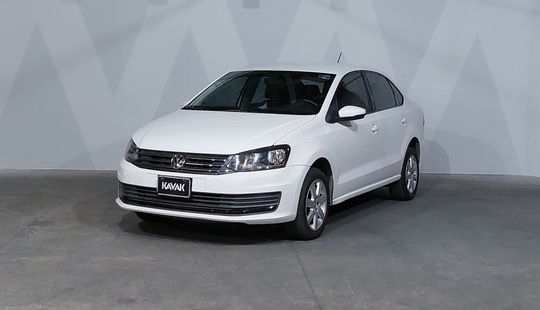 Volkswagen • Vento