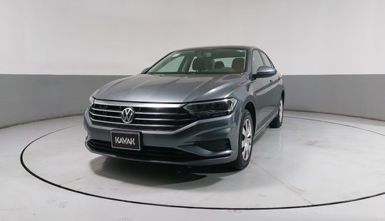 Volkswagen • Jetta