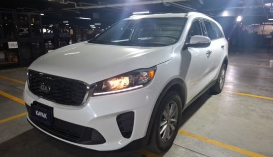 Kia • Sorento