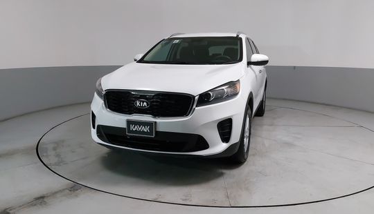 Kia • Sorento