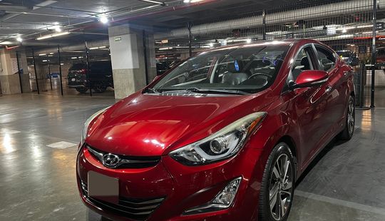 Hyundai • Elantra