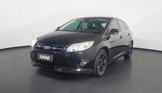 Ford Focus TITANIUM-2015