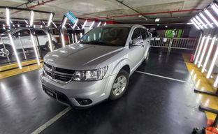 Dodge • Journey