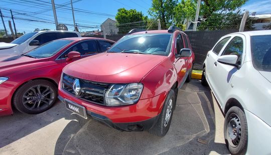 Renault • Duster