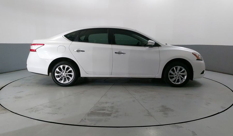 Nissan Sentra 1.8 ADVANCE CVT Sedan 2016