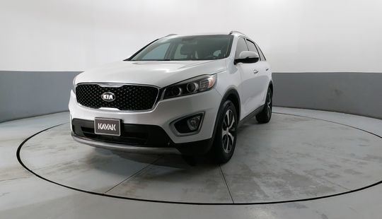 Kia • Sorento