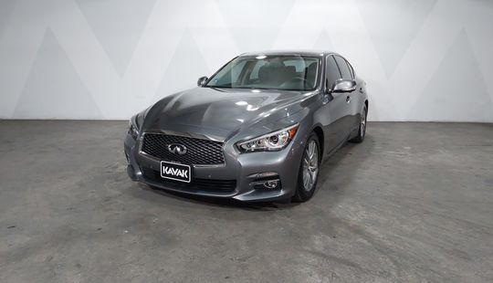 Infiniti • Q50