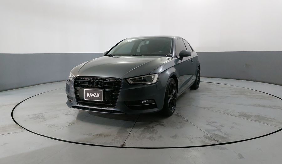 Audi A3 1.8 TFSI ATTRACTION S TRONIC Hatchback 2016