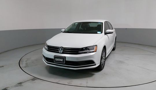 Volkswagen • Jetta