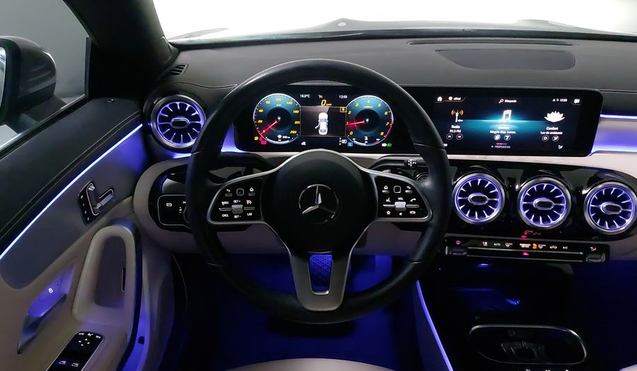 Mercedes Benz Clase Cla 1.3 CLA 200 PROGRESSIVE DCT Coupe 2020