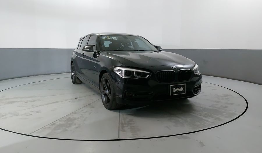 Bmw Serie 1 2.0 120IA SPORT LINE Hatchback 2017