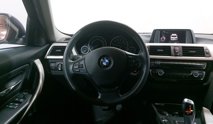 Bmw Serie 3 2.0 320IA Sedan 2016