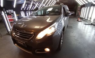 Peugeot • 2008